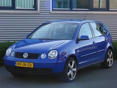 Volkswagen Polo - 1.4 16V 101PK Comfortline 5-Drs Lees Tekst