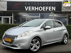 Peugeot 208 - 1.4 VTi Griffe - ZWART LEDER - XENON - VOLLEDIG DEALER ONDERHOUDEN