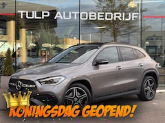 Mercedes-Benz GLA-Klasse - 250 e Luxury Line Pano Camera Trekhaak