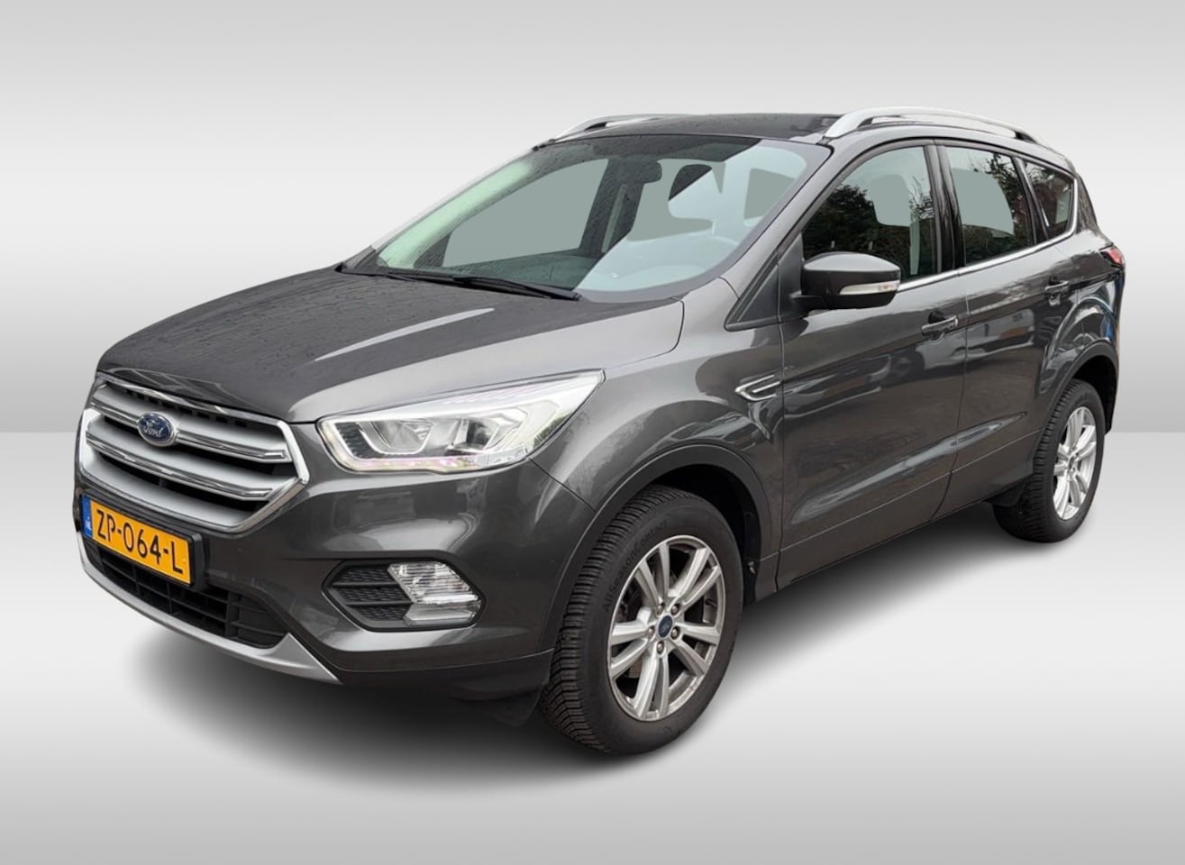 Ford Kuga - 1.5 EcoBoost Trend Ultimate / Trekhaak / Navigatie / Parkeerhulp achter / 17'' / Bluetooth - AutoWereld.nl