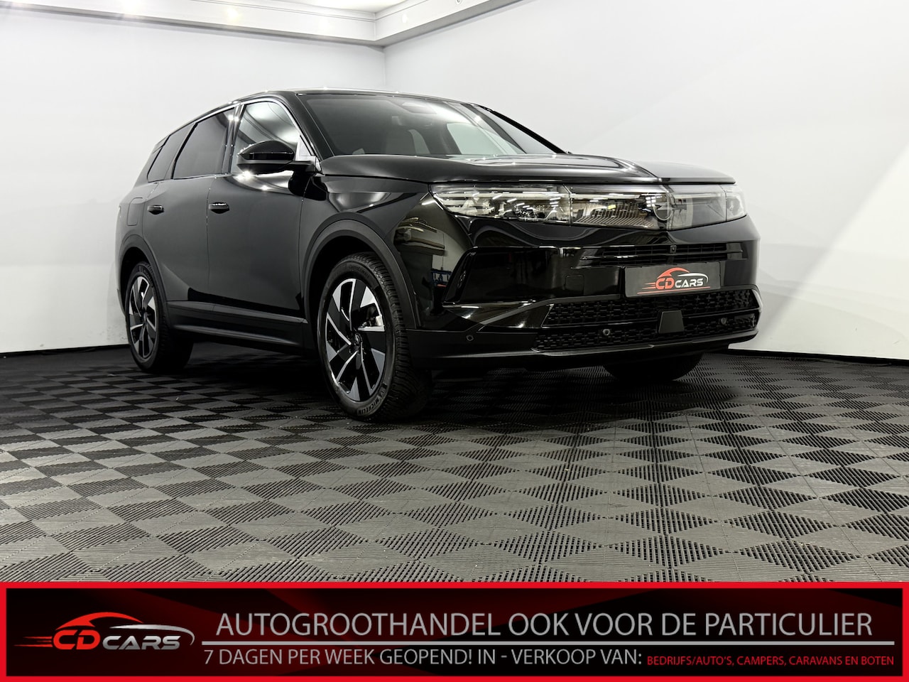 Opel Grandland - 1.2 Turbo Hybrid GS-e 360 Camera, Navi, Half leder, Keyless start, Virtual desk, Rijstrook - AutoWereld.nl