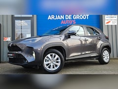 Toyota Yaris Cross - 1.5 Hybrid ACC Lane assist Climate Camera Dealer oh