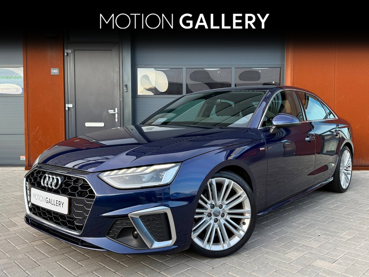 Audi A4 Limousine - 35 TFSI S edition | 3x S-Line | Matrix | MMI Touch / Navi | 19" LM | LED | S-Tronic | Spor - AutoWereld.nl