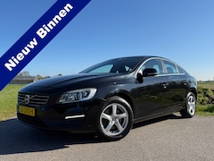 Volvo S60 - 2.0 D2 Nordic+ Clima Navigatie Stoelverwarming Dealer Onderhouden 1ste Eigenaar Trekhaak 6