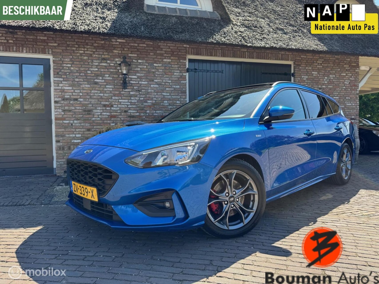 Ford Focus Wagon - - 1.5 - EcoBoost ST - PANO dakraam - AutoWereld.nl