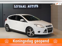 Ford Focus - 1.0 EcoBoost Trend | NAVI | AIRCO | STOELVERW. | ELEK.RAMEN | APK
