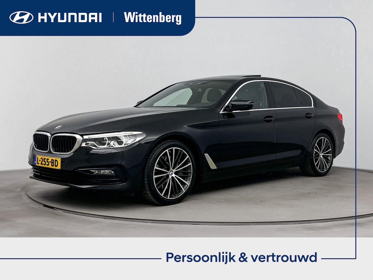 BMW 5-serie - 540i xDRIVE HIGH EXECUTIVE | AUTOMAAT | UNIEK | FULL OPTIONS | 340 PK! | OPEN DAK | LEDER - AutoWereld.nl