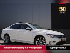 Volkswagen Passat - 1.4 TSI GTE 218pk/*Highline*Adaptive/Virtual/Sunroof/Trekh./Leder/18"