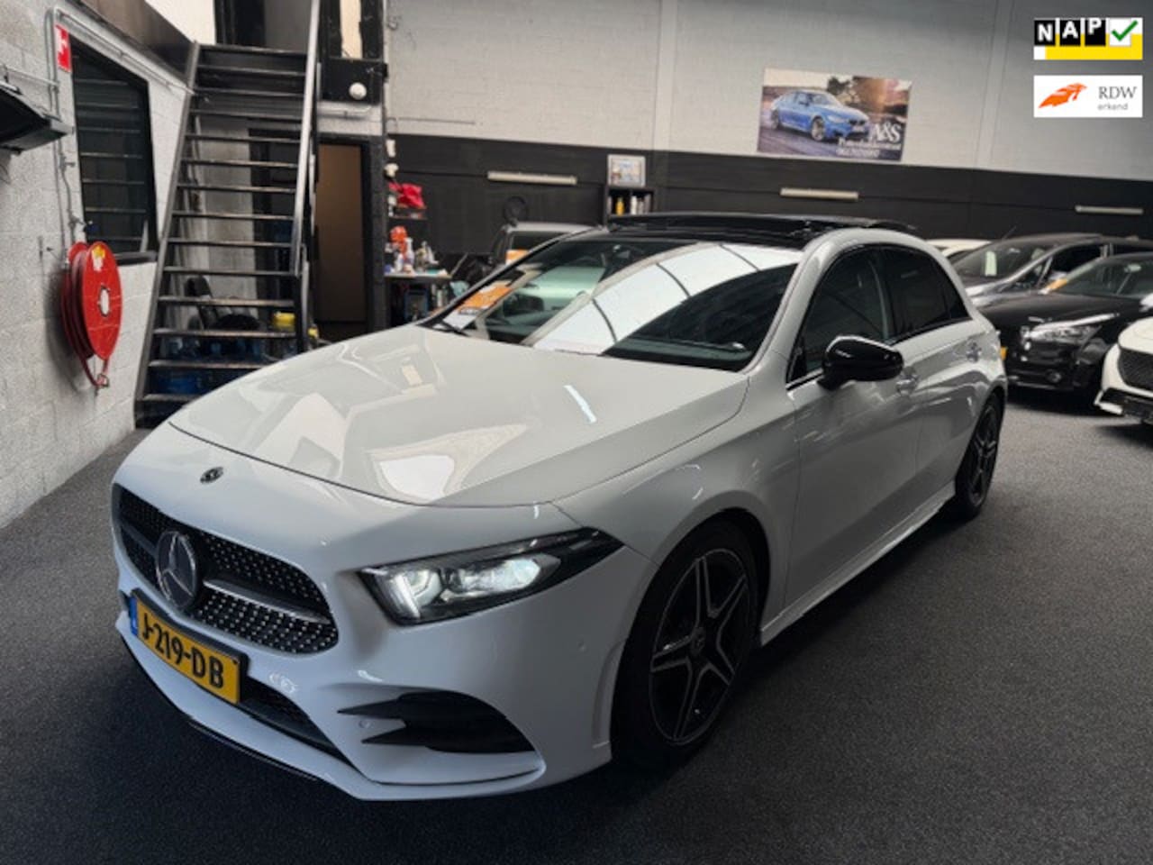Mercedes-Benz A-klasse - 180 Business Solution AMG 2e EIGENAAR!! - AutoWereld.nl