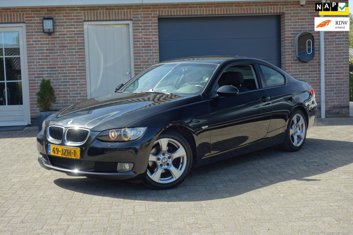 BMW 3-serie Coupé - 320i Corporate Lease Executive 320i Corporate Lease Executive - AutoWereld.nl