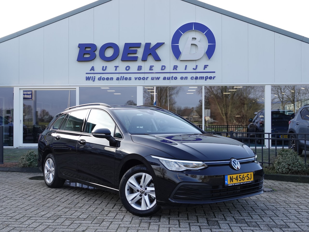 Volkswagen Golf Variant - 1.0 eTSI DSG 110PK Life ADAPT. CRUISE | LMV | ECC | PDC - AutoWereld.nl
