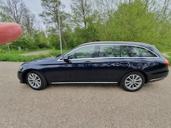 Mercedes-Benz E-klasse Estate - 200 Prestige Plus Pemium Pack  184pk 9G-Tronic Exclusive exterieur en Exclusive interieur
