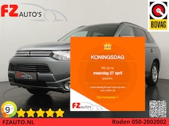 Mitsubishi Outlander - 2.0 PHEV Business Edition - Automaat - Climate Controle - Cruise Control - Trekhaak