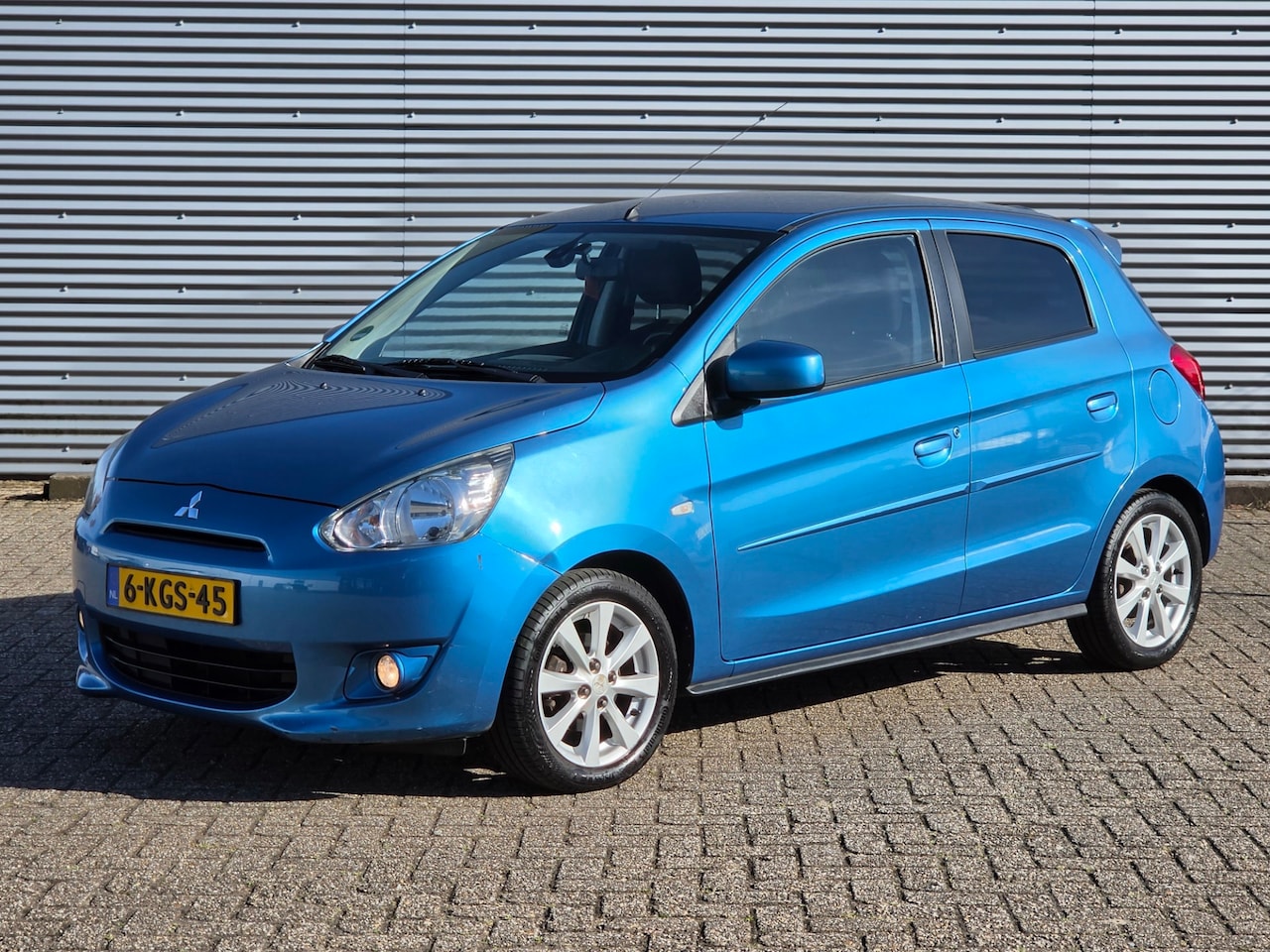 Mitsubishi Space Star - 1.2 Intense+ Keyless Entry Airco - AutoWereld.nl