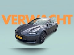 Tesla Model 3 - Long Range Tesla Model 3 Long Range 75 kWh 2019 TREKHAAK SoH …% 2 WIELSETS