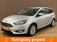 Ford Focus Wagon - 1.0 Titanium Edition|139000KM|Navigatie|Climate Control|