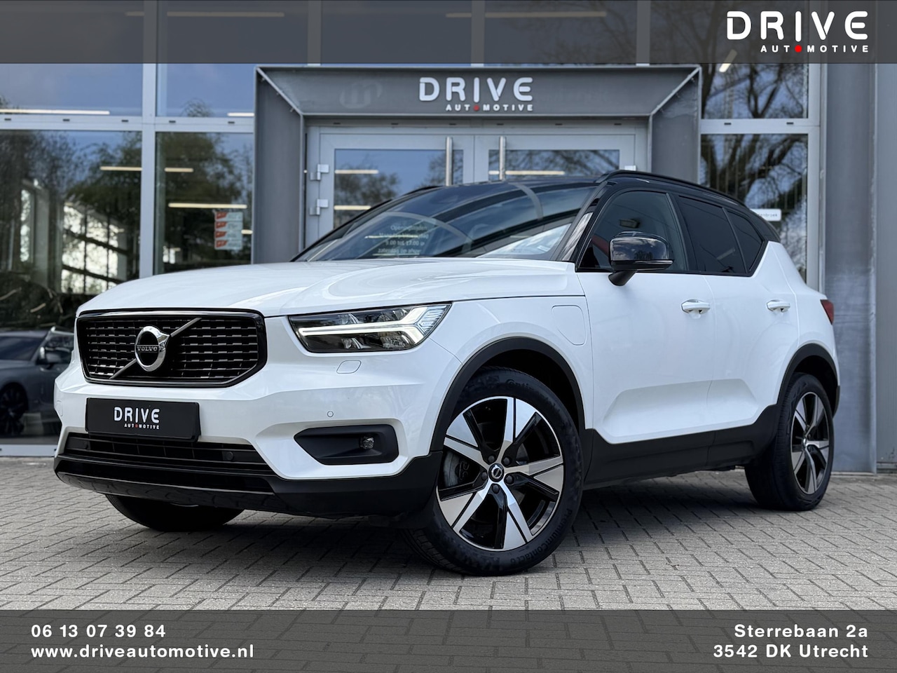 Volvo XC40 - 1.5 T4 Recharge R-Design |H/K|AutoPilot|Winterpakket|Cam - AutoWereld.nl