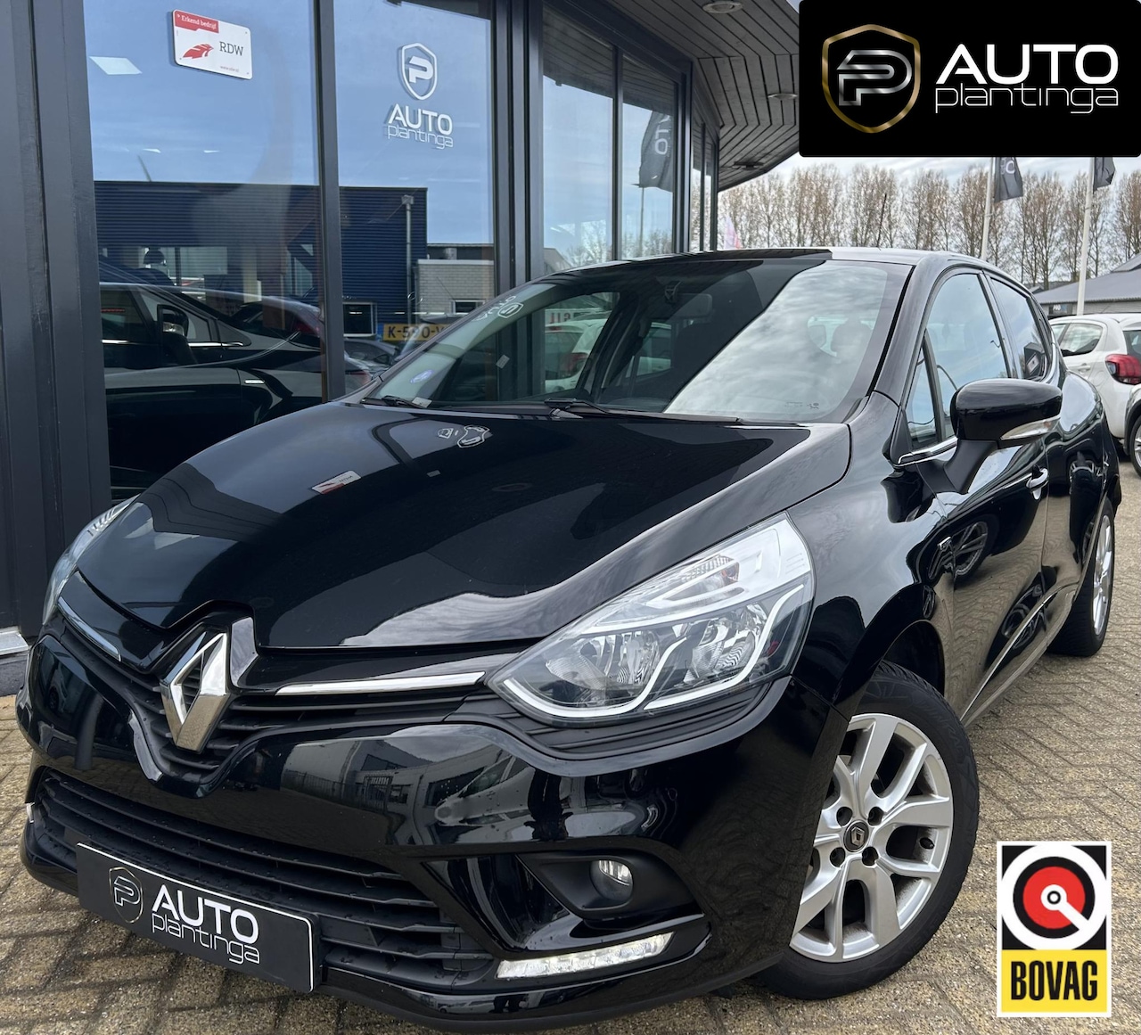 Renault Clio - 0.9 TCe Limited | Nette Staat | Volledige Onderhoudshistorie | Navigatie | Cruise Control - AutoWereld.nl