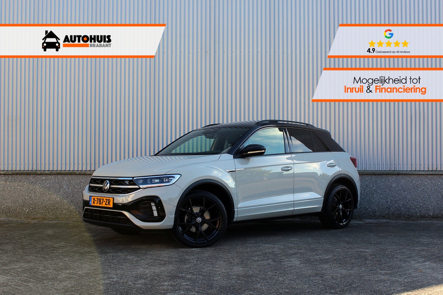 Volkswagen T-Roc - 1.5 TSI DSG Aut. R-Line Pano, IQ.Light, Keyless - AutoWereld.nl