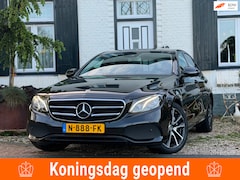 Mercedes-Benz E-klasse - 200 Premium Plus|Widescreen|Sfeerverlichting|