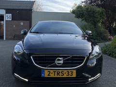 Volvo V40 - 1.6 D2 Momentum / Automaat