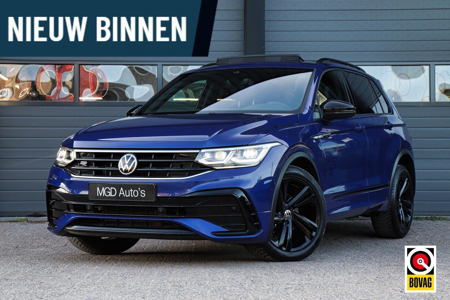 Volkswagen Tiguan - 1.5 TSI ACT Black Pakket 2x R-Line /LED/PANODAK/KEYLESS/CAMERA/STOEL+STUURVERW./HARMAN-KAR - AutoWereld.nl