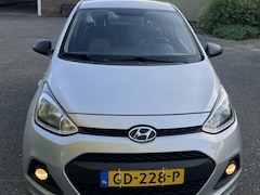Hyundai i10 - 1.0i i-Drive