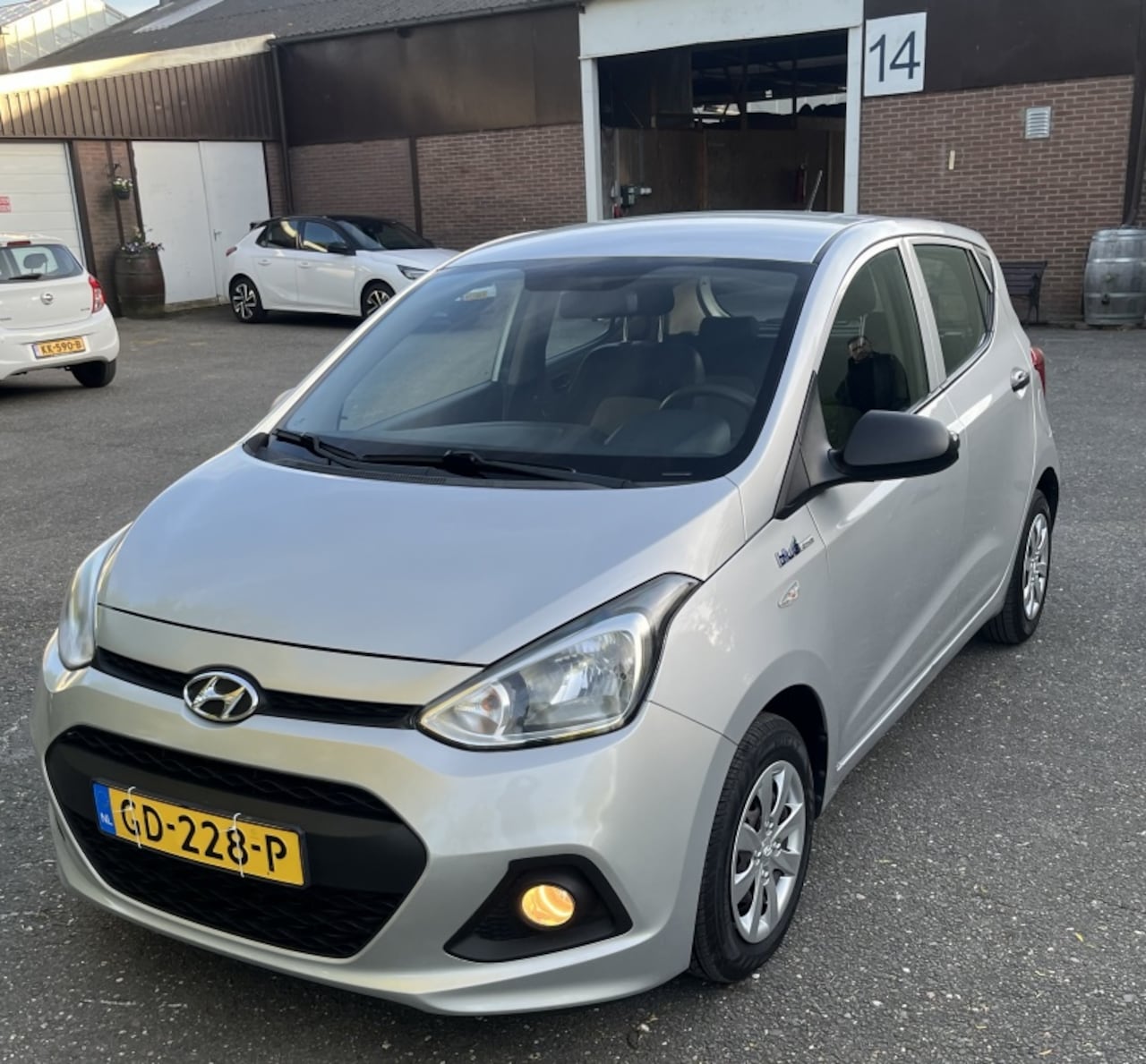 Hyundai i10 - 1.0i i-Drive 1.0i i-Drive - AutoWereld.nl