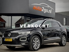 Volkswagen T-Roc - 1.5 TSI AUT7 SPORT PANODAK LEDER NAVI CAMERA DIGI-DASH APPLE-CARPLAY LED LMV PDC