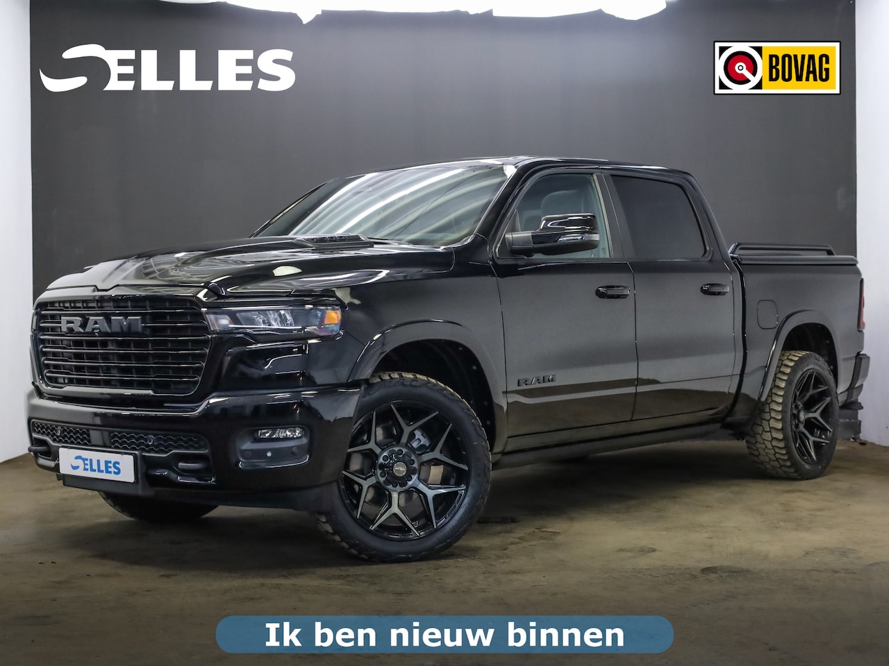 Dodge Ram 1500 - LARAMIE NIGHT PREMIUM | 320 Liter LPG | Luchtvering | Passenger Screen | Digital Cockpit - AutoWereld.nl