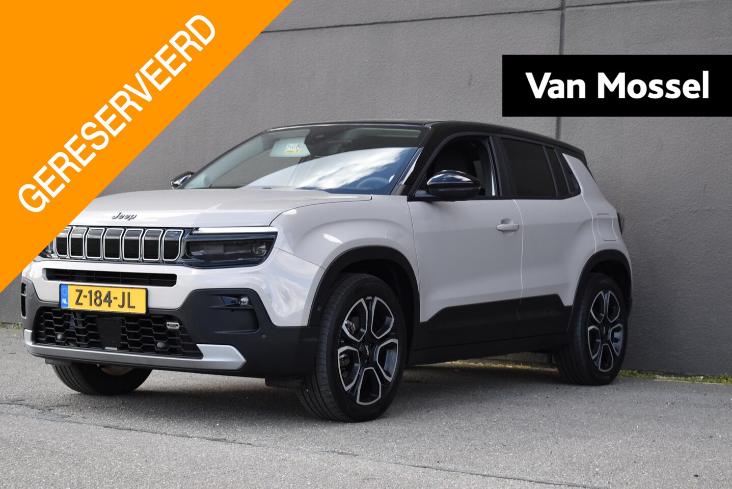 Jeep Avenger - Summit 54 kWh | Camera | Navigatie | Climate control | 18' Lmv | Winter pack | - AutoWereld.nl