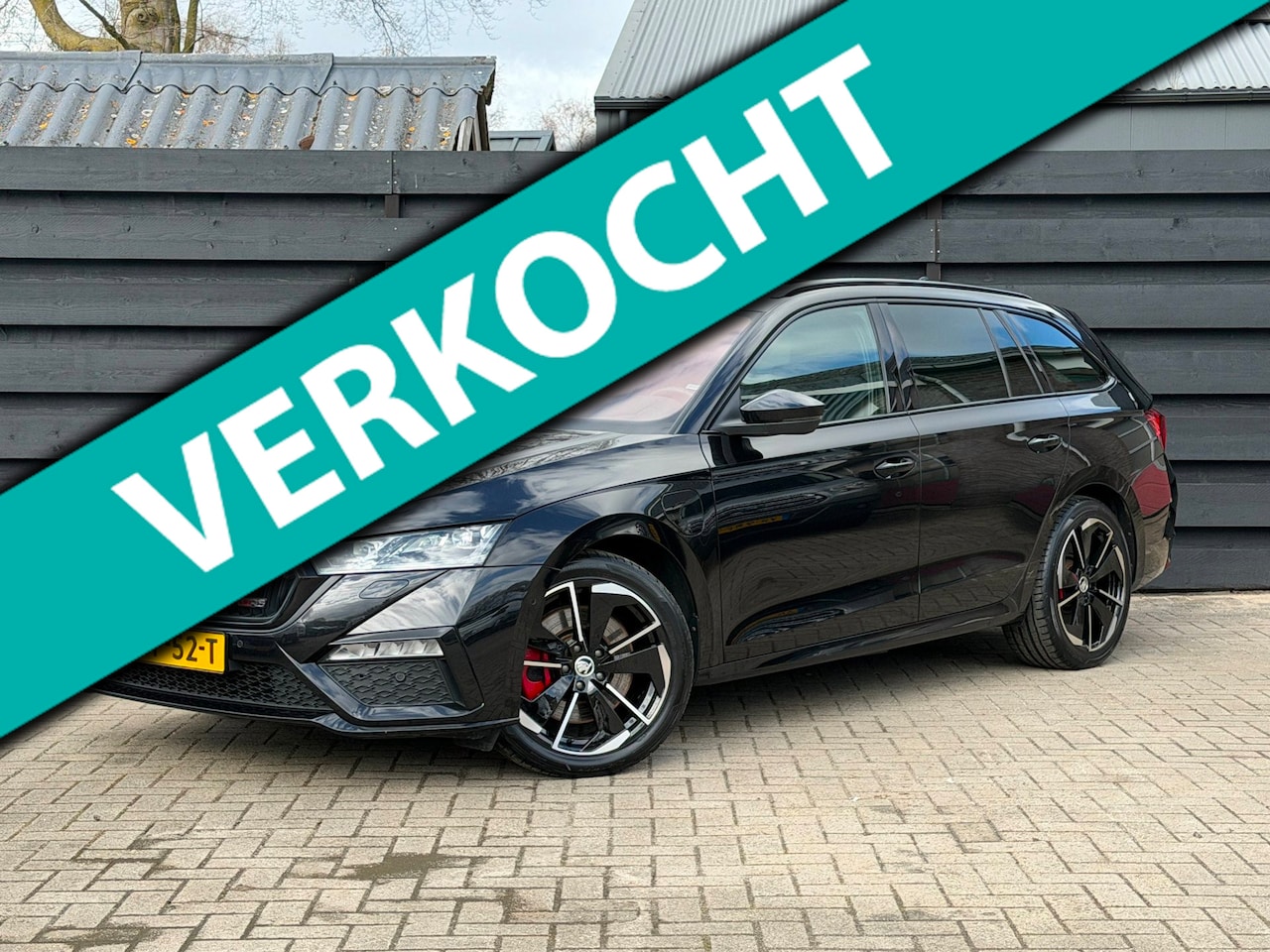 Skoda Octavia Combi - 1.4 TSI RS iV PHEV I Canton I Blindspot I Elek. Stoelen - AutoWereld.nl