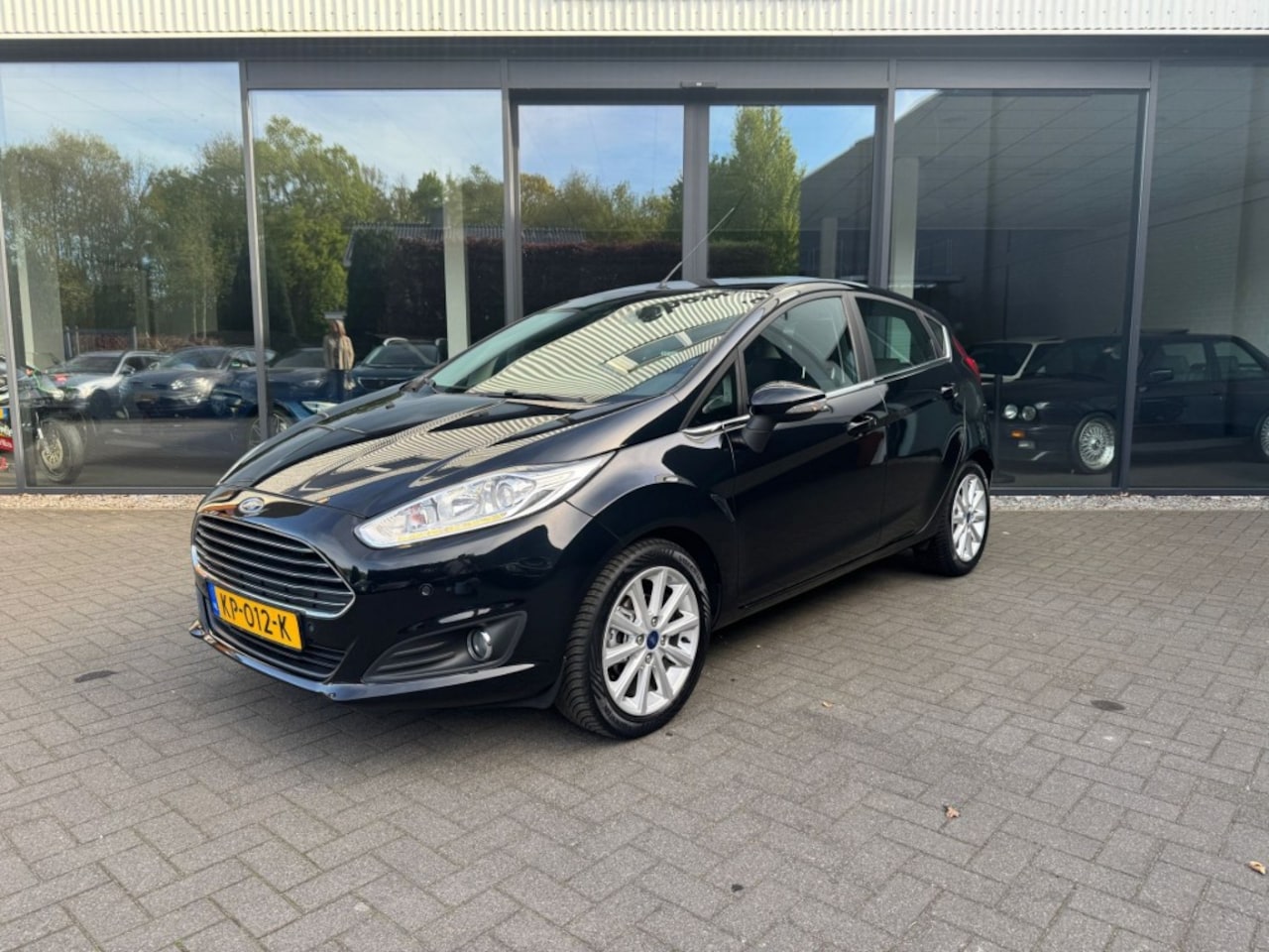 Ford Fiesta - 1.0 ecob. Titanium,Navi,BT,Dealer OH,Clima,Multi stuur - AutoWereld.nl