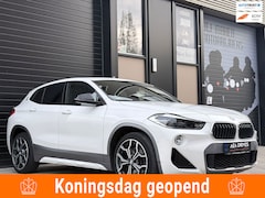 BMW X2 - XDrive20i High Executive M-Pakket | Full options, lane assist, stoelverwarming | Sportief