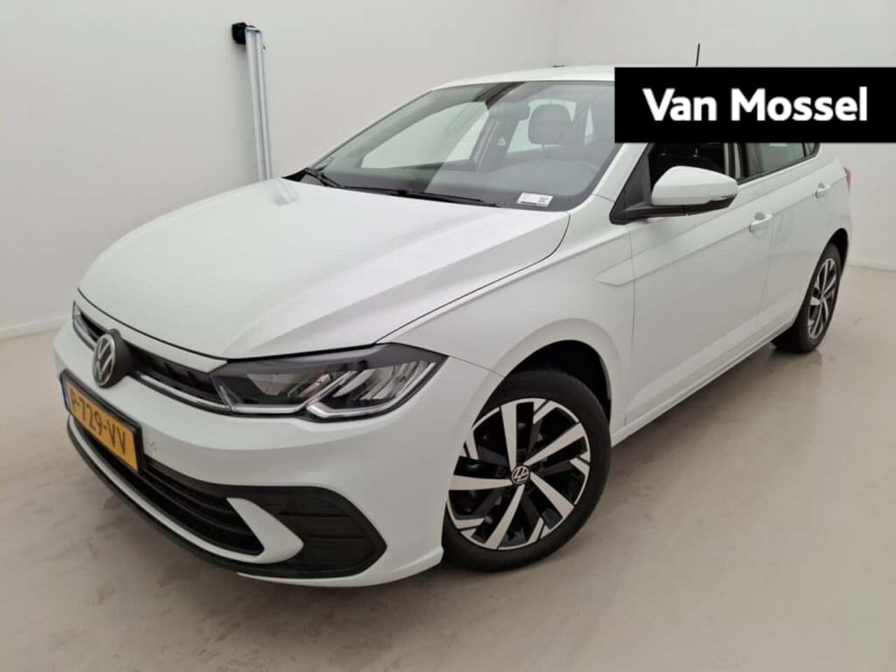 Volkswagen Polo - 1.0 TSI Life Business 95 PK| Origineel Nederlands | 1e Eigenaar | Navigatie | Climatronic - AutoWereld.nl