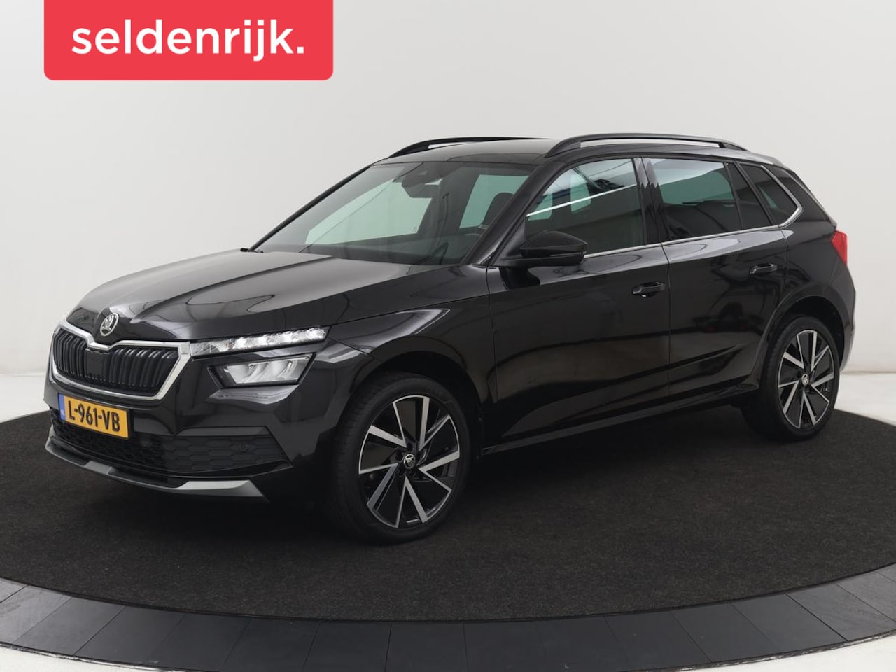 Skoda Kamiq - 1.0 TSI Sport | Automaat | Camera | Carplay | Virtual Cockpit | Sportstoelen | Climate con - AutoWereld.nl