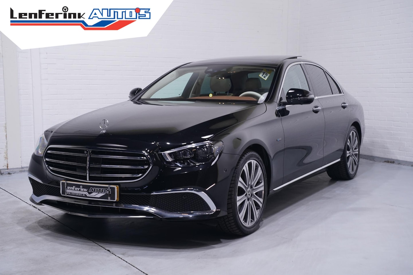 Mercedes-Benz E-klasse - 300 e AMG Line AMG-line 360 camera matrix-koplampen keyless entry/go drivers-assist 19"-in - AutoWereld.nl