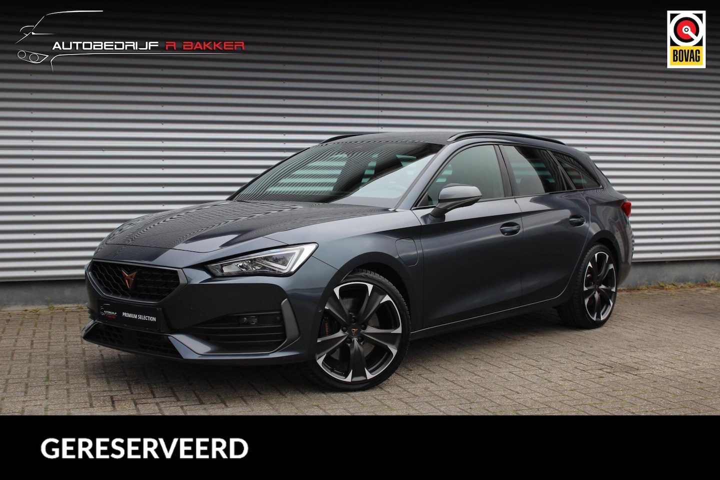 CUPRA Leon Sportstourer - 1.4 e-Hybrid VZ 245 // Camera | DCC | Ambient Lighting | Keyless | Sportstoelen | SoH cert - AutoWereld.nl
