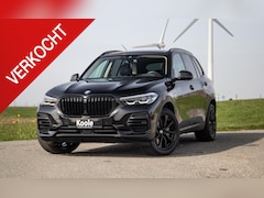 BMW X5 - xDrive45e CARPLAY / CAMERA / DEALER ONDERHOUDEN / LEER / STOELVERWARMING / BLACK ON BLACK