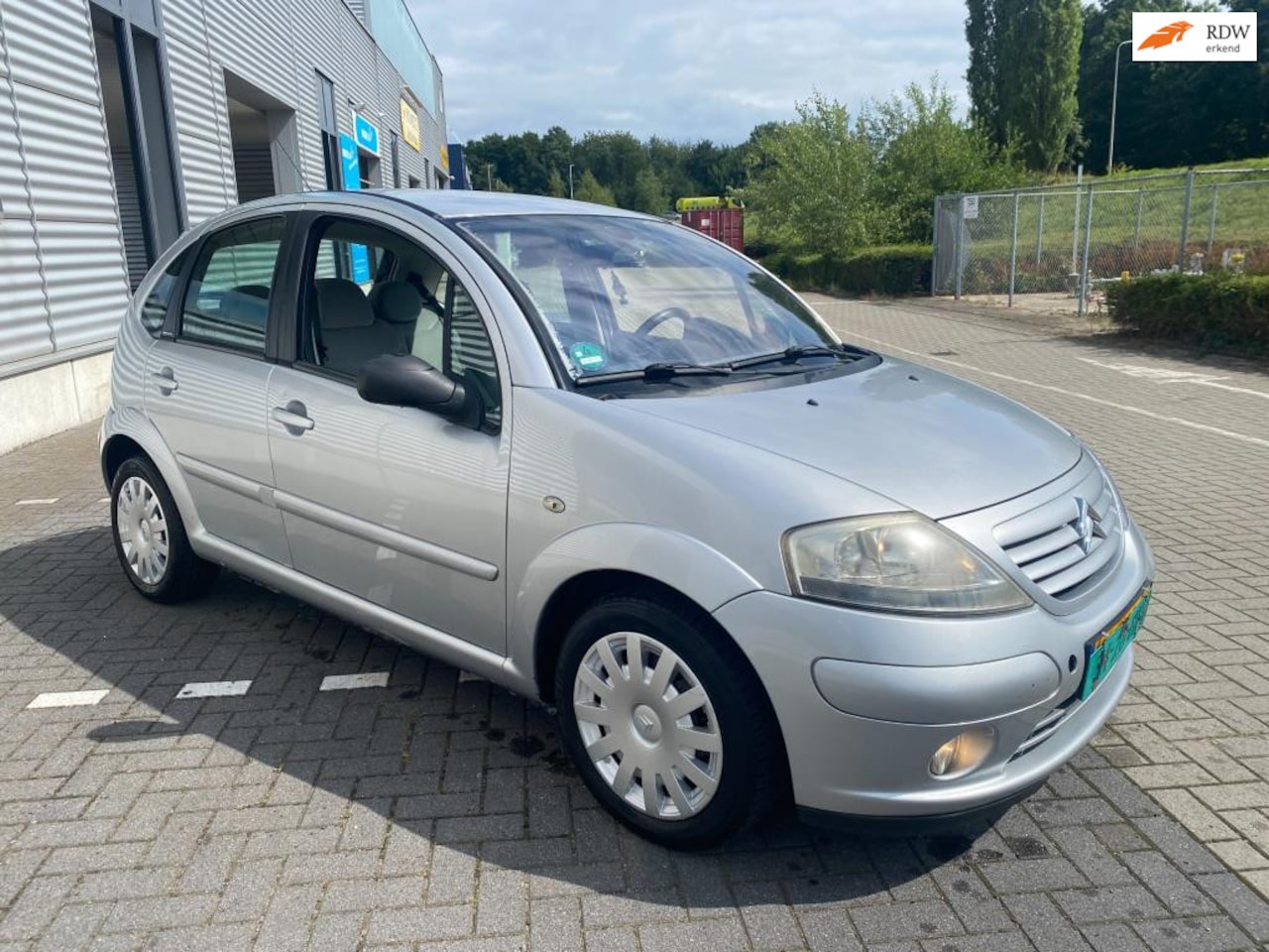 Citroën C3 - 1.4i Exclusive 5 deurs , Airco , stuurbekrachtging, komplete koprevisie & distr ,nwe apk , - AutoWereld.nl