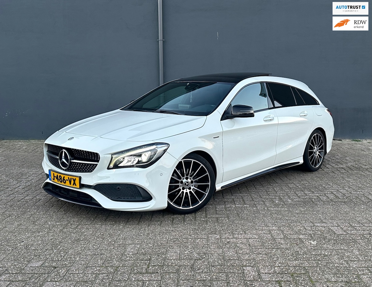Mercedes-Benz CLA-klasse Shooting Brake - 200 Prestige White Art Edition - AutoWereld.nl