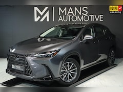 Lexus NX - 350h / KEYLESS / ACC / CAMERA / CARPLAY / ALCANTARA