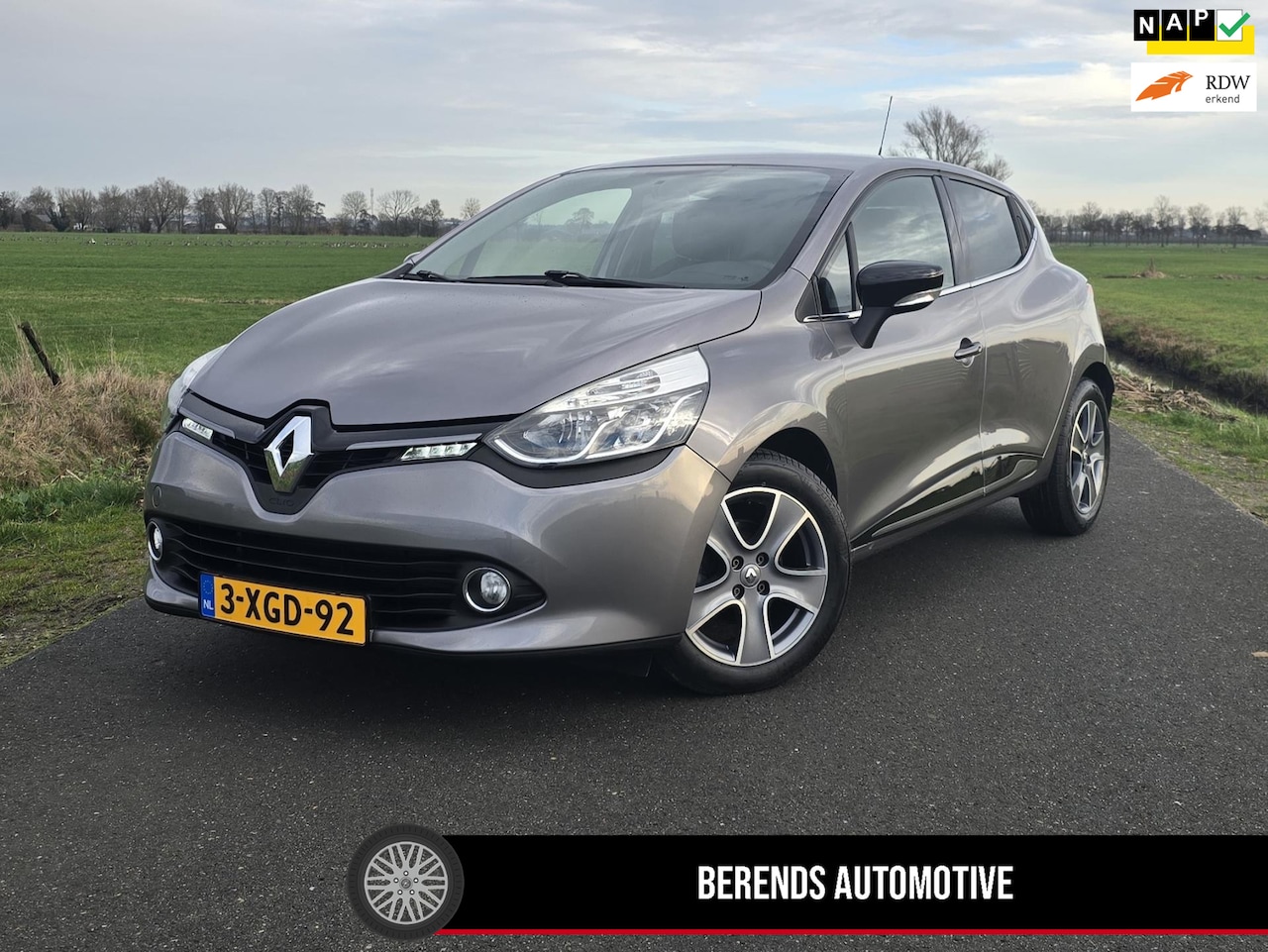 Renault Clio - 0.9 TCe Night&Day I Navigatie I Licht metalen velgen I Privacy Glas I Airco I Bluetooth - AutoWereld.nl