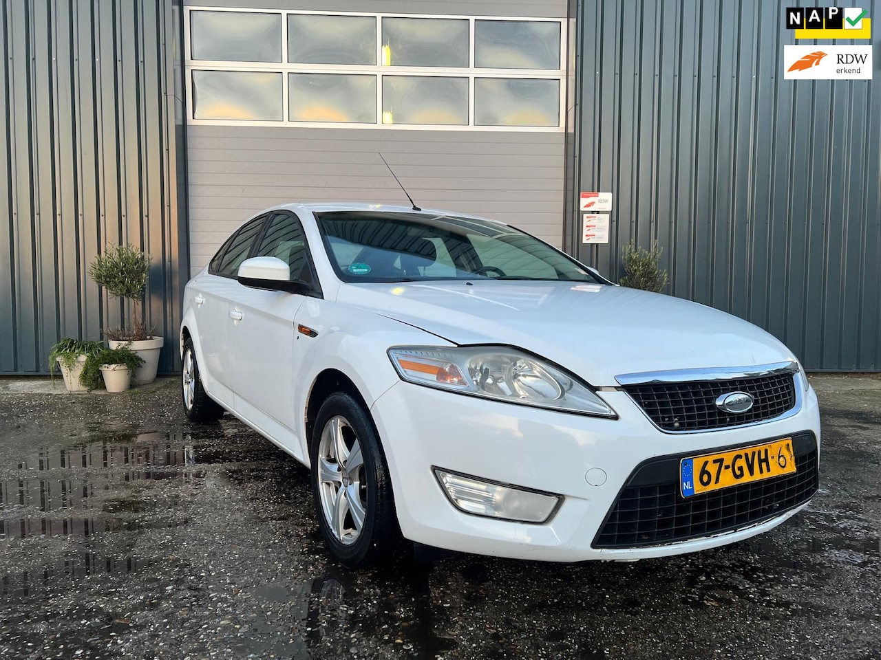 FORD MONDEO
