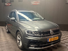 Volkswagen Tiguan - 1.4 TSI Highline Business R | Carplay | Camera | Navi |
