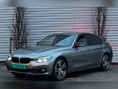 BMW 3-serie - 318i Luxury Line Leder / 19"LMV / GARANTIE