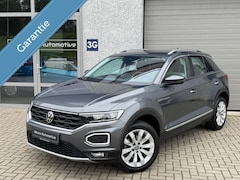 Volkswagen T-Roc - 1.5 TSI Sport Virtual/Navi/ACC/Stoelver/Climate/Stuurwielver/Trekhaak