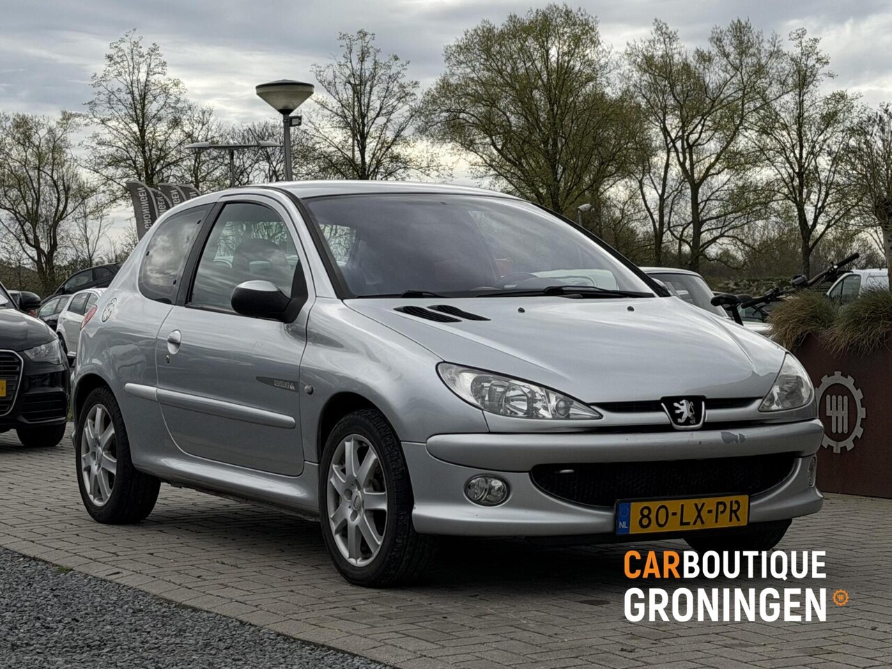 Peugeot 206 - 1.6-16V Quiksilver | NIEUWE APK | RIEM V.V. - AutoWereld.nl