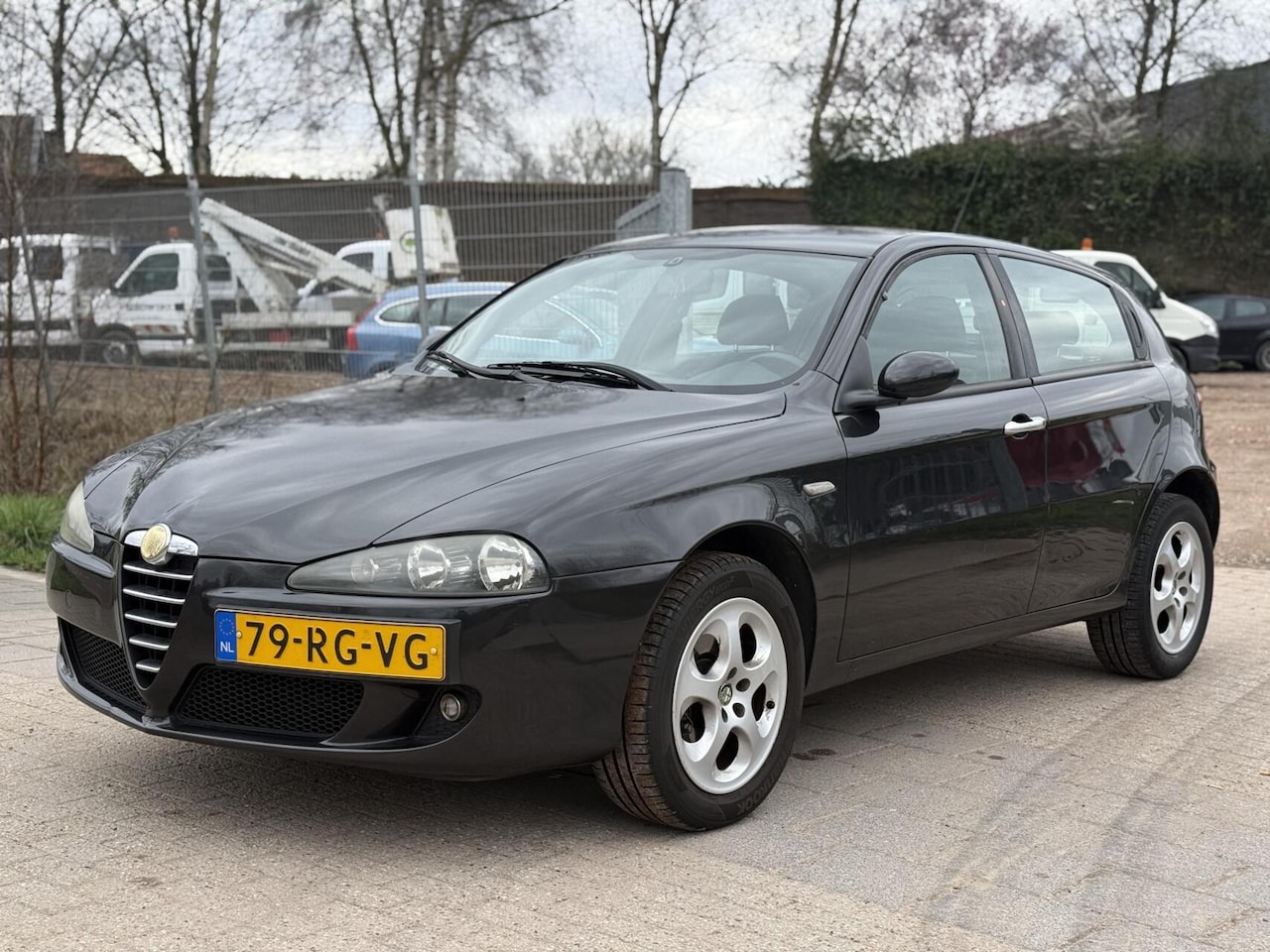 Alfa Romeo 147 - 1.6 T.Spark Distinctive INCLUSIEF NIEUW APK - AutoWereld.nl