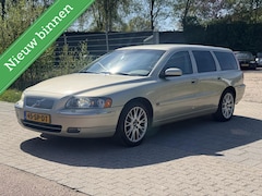 Volvo V70 - 2.4 D5 AUTOMAAT LEDER XENON MEMORY